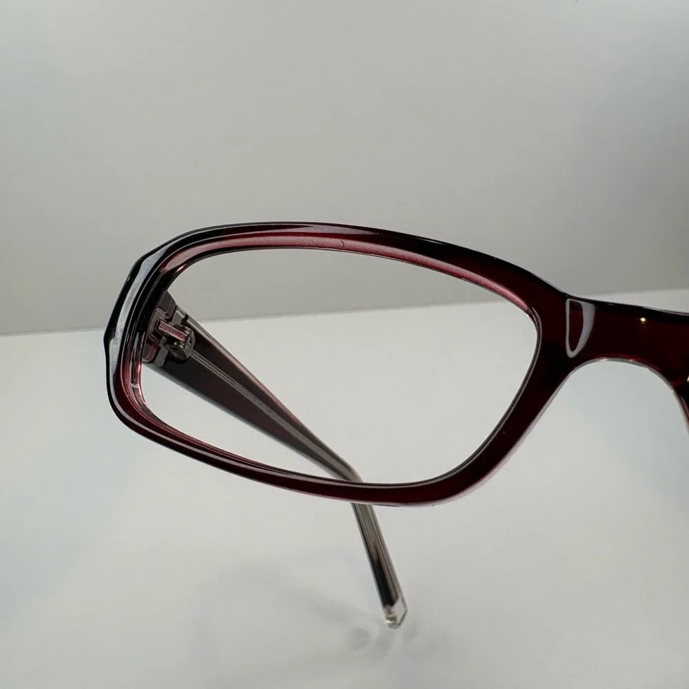 modern optical regular light
